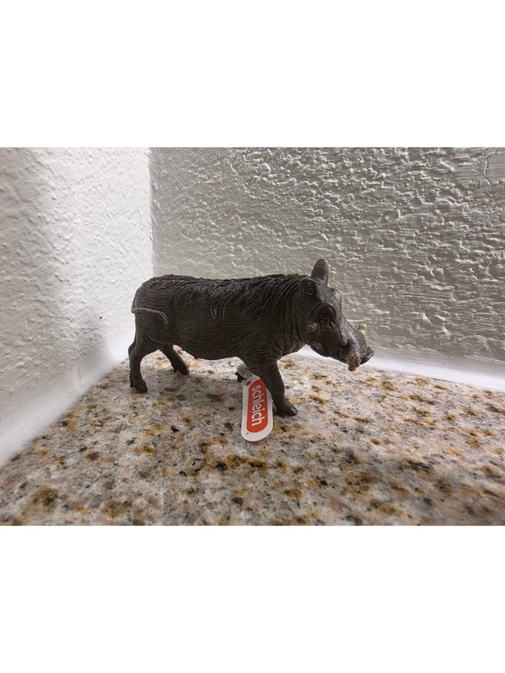 Schleich Warthog Animal Figure 14843 New with Tags